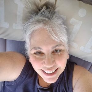 Meet your Posher, Carolyn